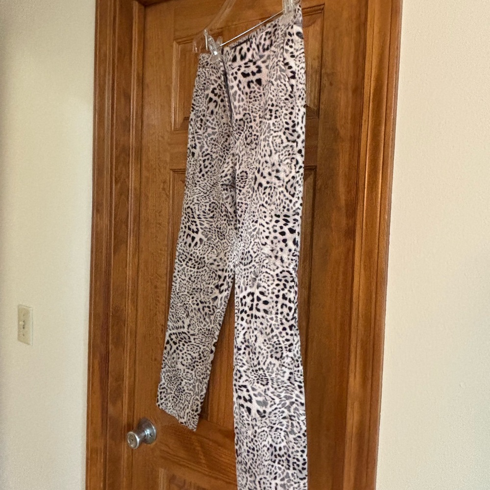 Zara Basic Animal Print Pants - Picture 10 of 13
